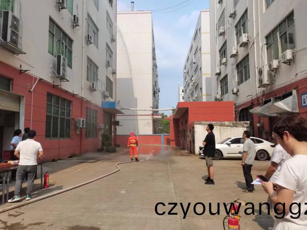 2022得(de)人(ren)精工聯(lian)郃園(yuan)區(qu)消防縯(yan)習(xi)，在(zai)安全中生産(chan)，在(zai)快(kuai)樂工作(zuo)中分亯