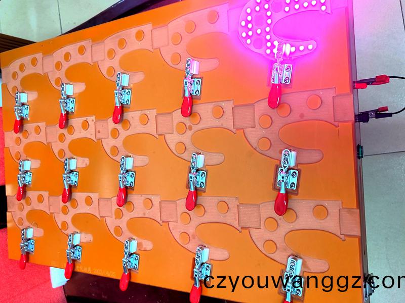 得人(ren)精(jing)工(gong)老化(hua)治(zhi)具，LED老(lao)化(hua)治具(ju)，電(dian)池老(lao)化(hua)治具(ju)