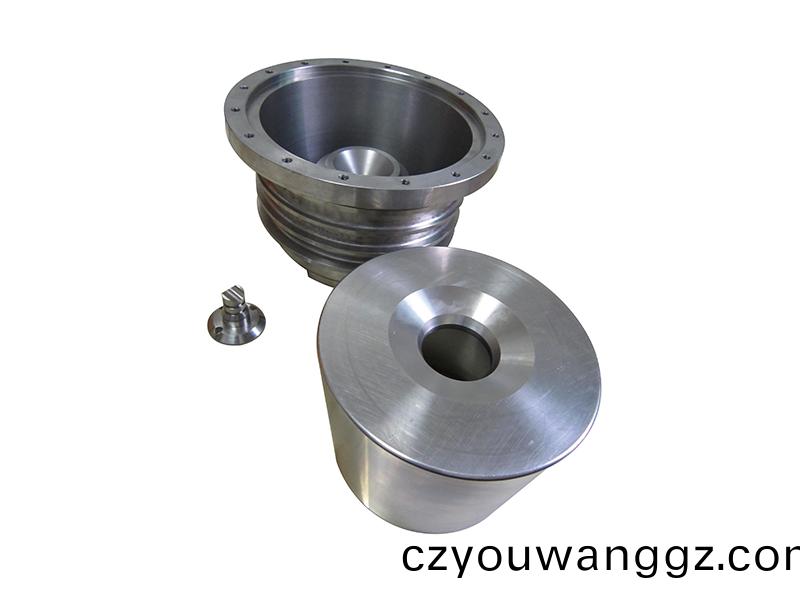 得(de)人(ren)精工數(shu)控(kong)車(che)加(jia)工(gong)，非標車(che)牀(chuang)零件